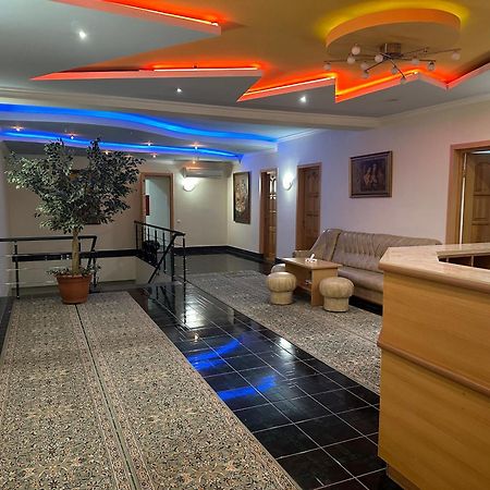 Lalaner Hotel Sisian Bagian luar foto